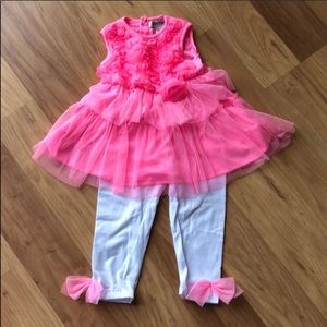 Kenzie 3T outfit hot pink